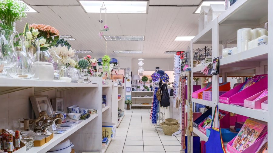 Commercial Property for Sale in Struisbaai Western Cape